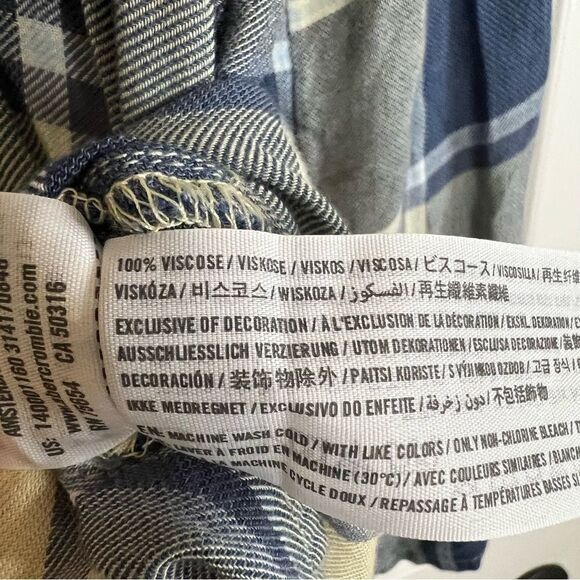 Abercrombie & Fitch 100% Viscose Button Down Soft Shirt‎ Size Medium Flawless - Picture 6 of 6